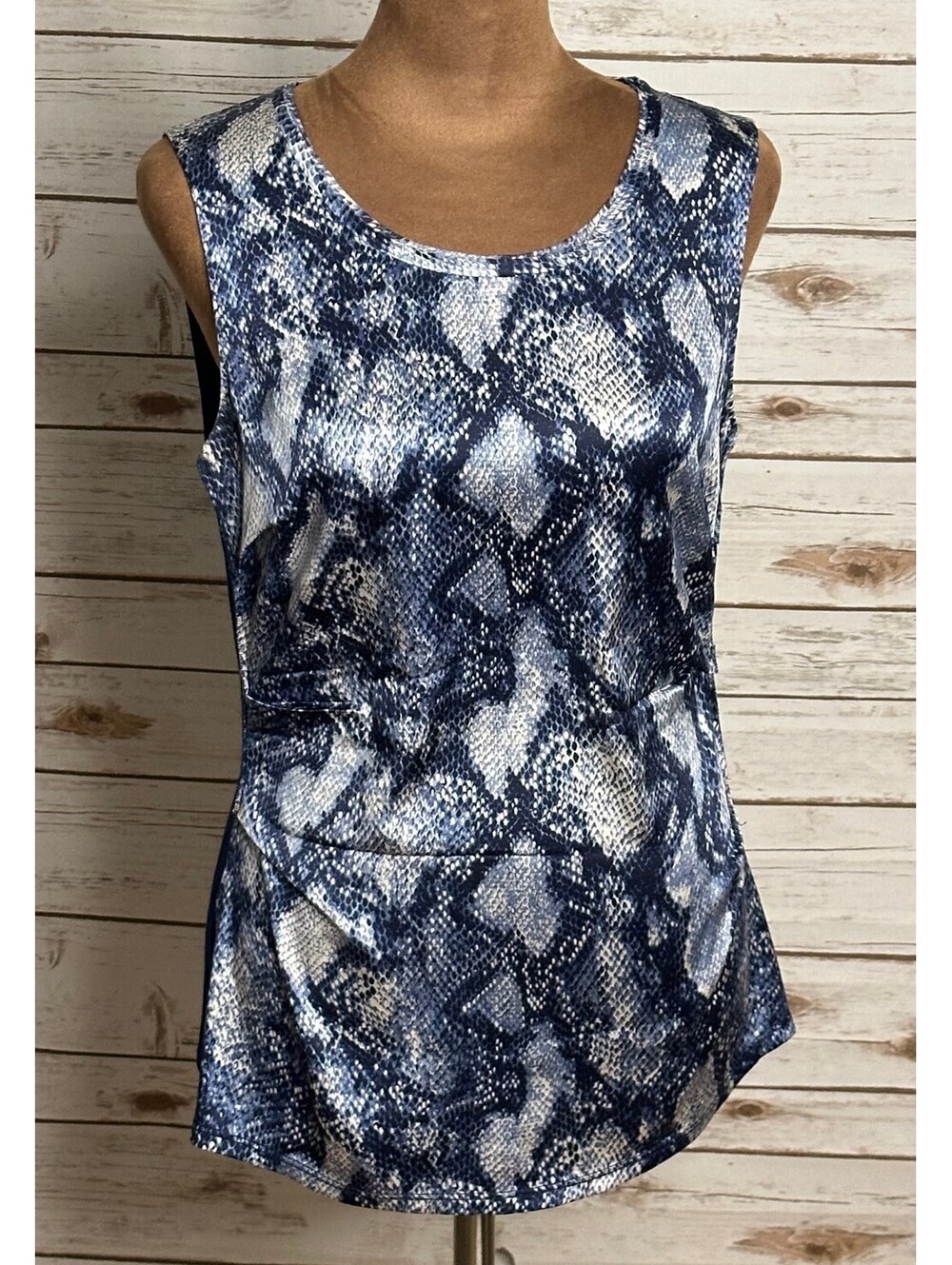 Elie Tahari navy blue ivory snakeskin sleeveless silk top Small quiet luxury